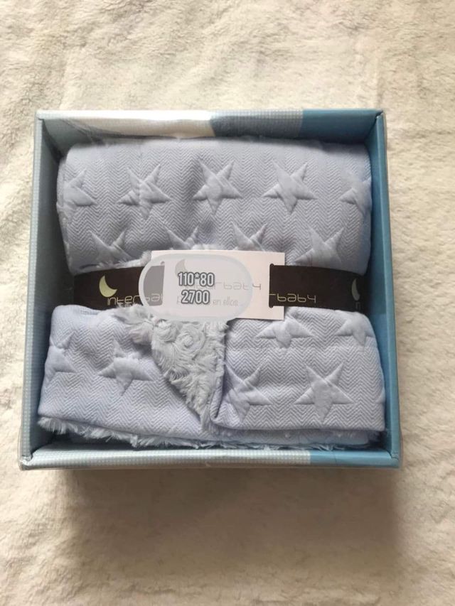 Couverture pour bébé motif étoile Bleu