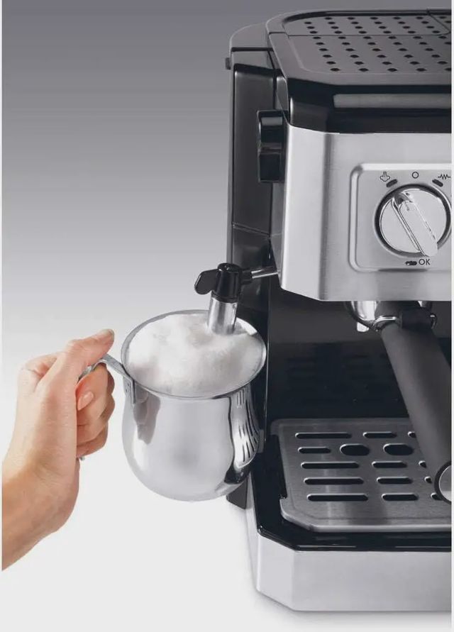 Delonghi machine à café cafétiere métallique 2en1 BCO421.S