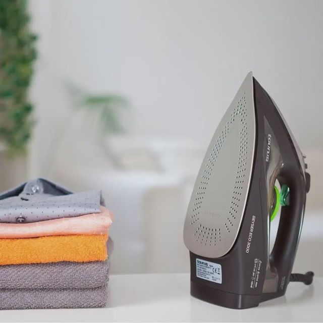 Taurus - Fer à repasser vapeur Geyser Eco 3000 3000W
