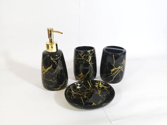 Ensemble Salle de Bain 4 Pièces Noir & Doré