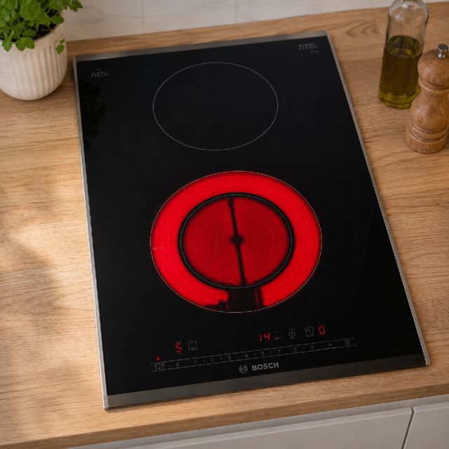 Bosch plaque de cuisson domino encastrable serie6 PKF375FP2E
